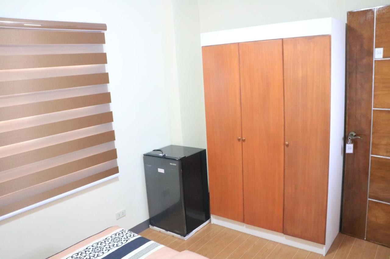 Anicia Guesthouse Rooms Paranaque City Dış mekan fotoğraf